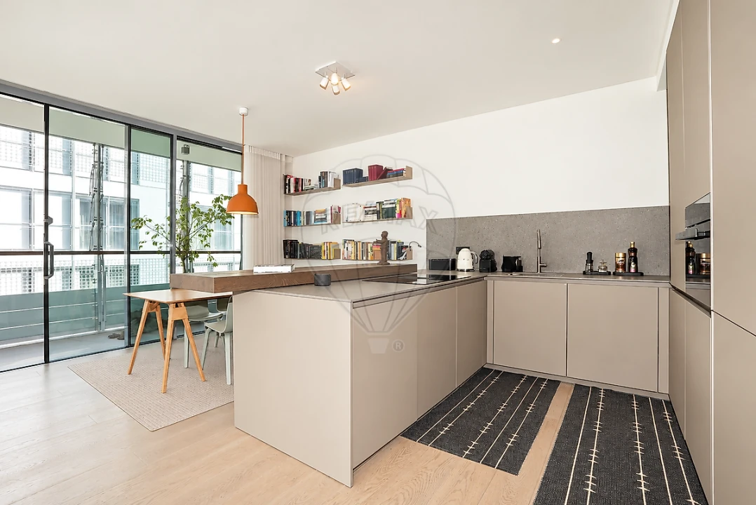 Apartamento T1 para Venda em Marvila Foto 9