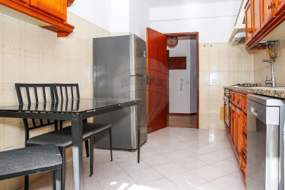 Apartamento T2 para Venda em Azambuja