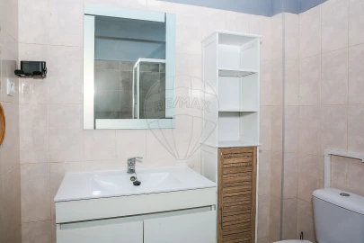 Apartamento T2 para Venda em Azambuja