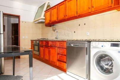 Apartamento T2 para Venda em Azambuja
