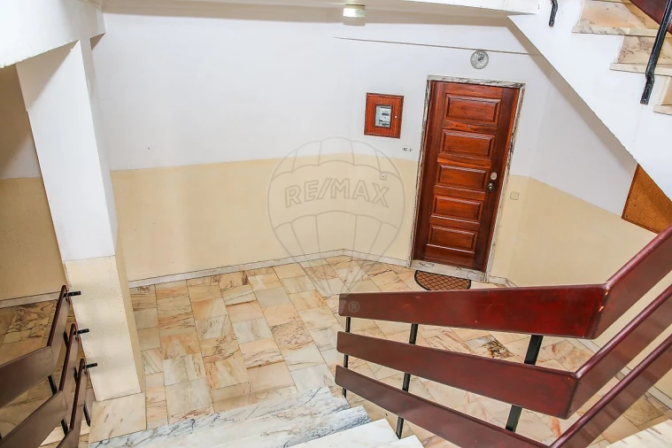 Apartamento T2 para Venda em Azambuja Foto 22