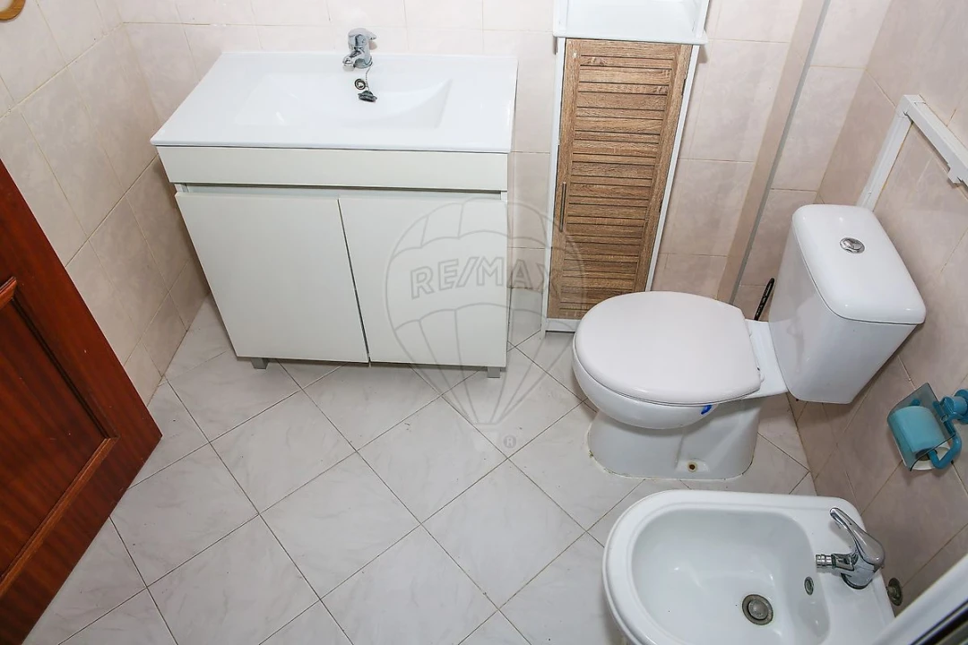 Apartamento T2 para Venda em Azambuja Foto 20