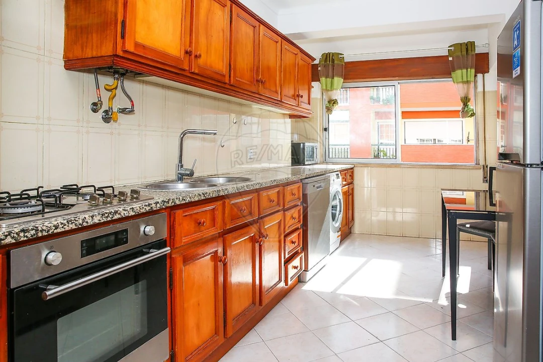 Apartamento T2 para Venda em Azambuja Foto 1
