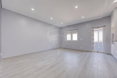 Apartamento T2 para Venda em Bonfim