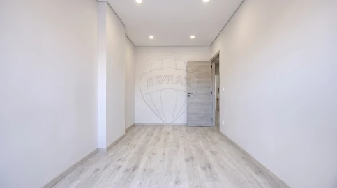 Apartamento T2 para Venda em Bonfim