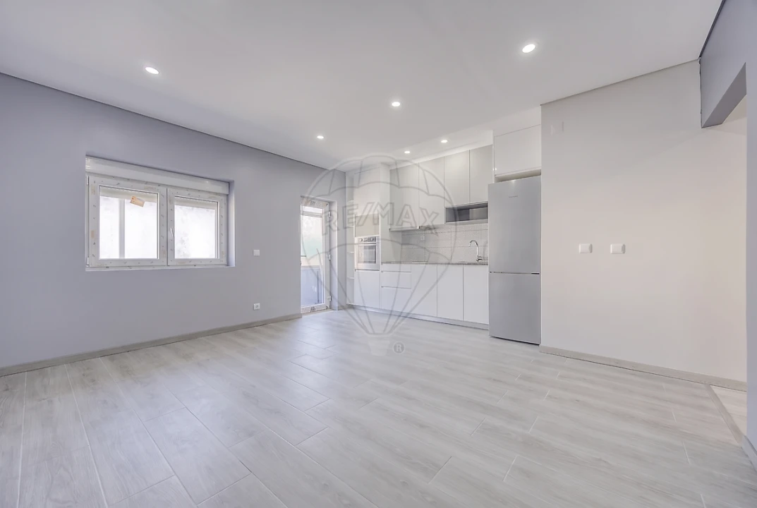 Apartamento T2 para Venda em Bonfim Foto 2