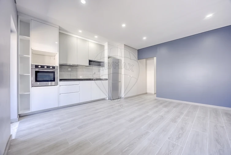 Apartamento T2 para Venda em Bonfim Foto 4