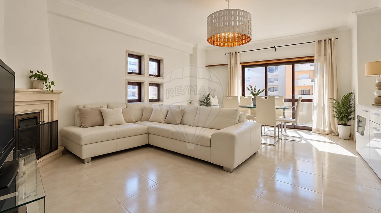 Apartamento T3 para Venda em Ramada e Caneças Foto 1