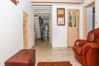 Moradia T5 para Venda em Vale do Paraiso