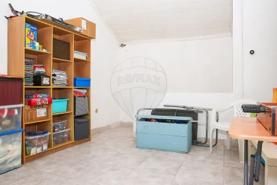 Moradia T5 para Venda em Vale do Paraiso
