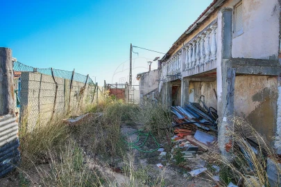 Moradia T5 para Venda em Vale do Paraiso