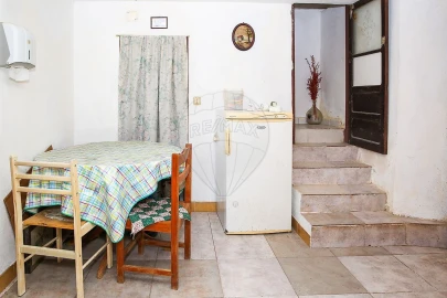 Moradia T5 para Venda em Vale do Paraiso