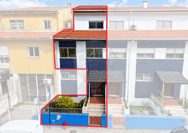 Moradia T4 para Venda em Pedrouços