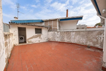 Moradia T4 para Venda em Pedrouços