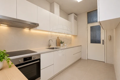 Moradia T4 para Venda em Pedrouços