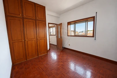 Moradia T4 para Venda em Pedrouços
