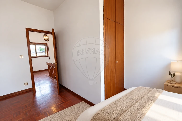 Moradia T4 para Venda em Pedrouços Foto 37