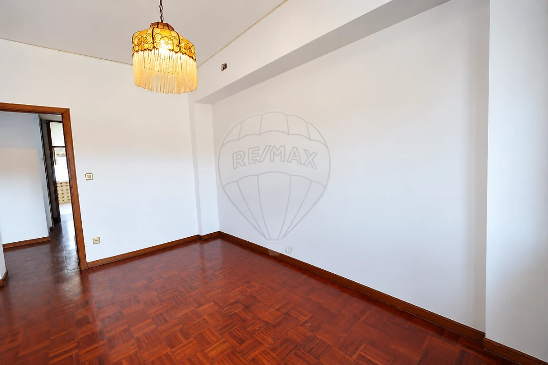 Moradia T4 para Venda em Pedrouços Foto 19