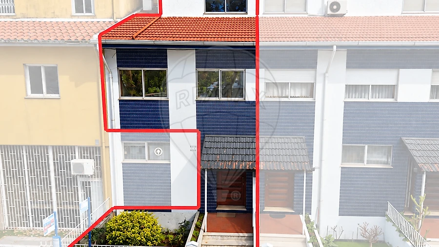Moradia T4 para Venda em Pedrouços