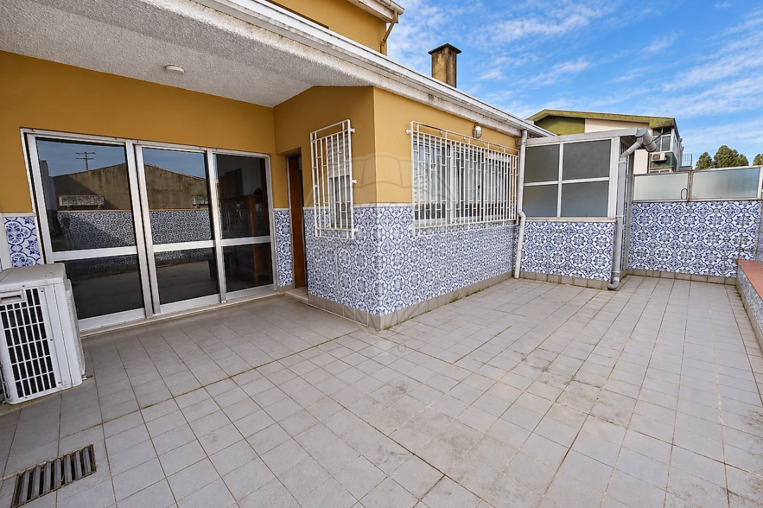Moradia T5 para Venda em Pedrouços Foto 14