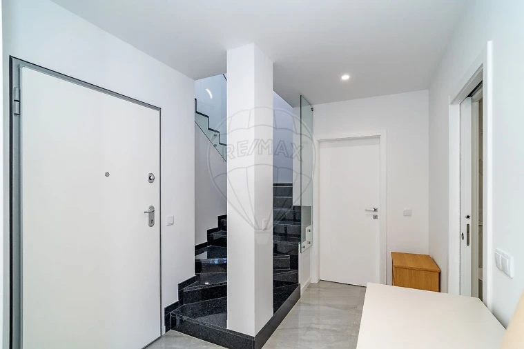 Apartamento T3 para Venda em Buarcos Foto 13