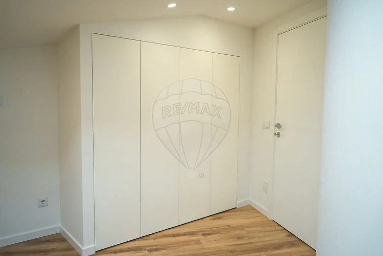 Apartamento T3 para Venda em Buarcos Foto 31