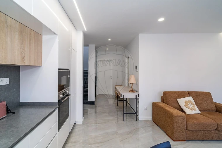 Apartamento T3 para Venda em Buarcos Foto 6