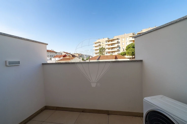 Apartamento T3 para Venda em Buarcos Foto 17