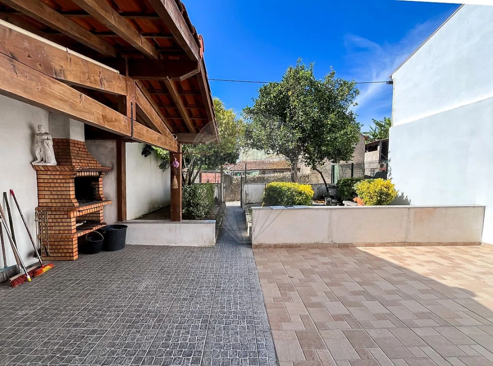 Moradia T3 para Venda em São Martinho de Árvore e Lamarosa Foto 1