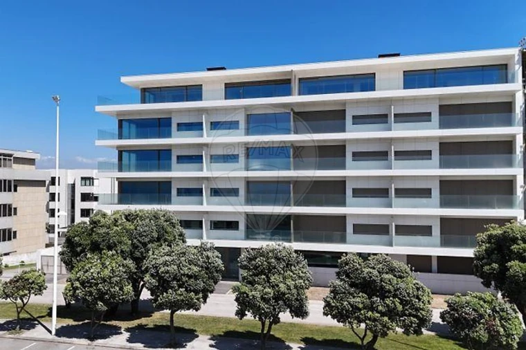 Apartamento T2 para Venda em Vila do Conde Foto 2