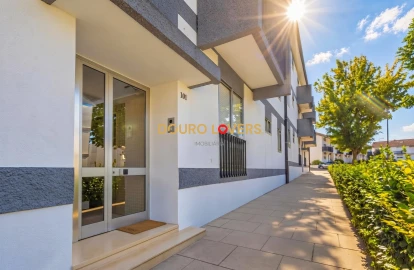 Apartamento T3 para Venda em Cidade da Maia