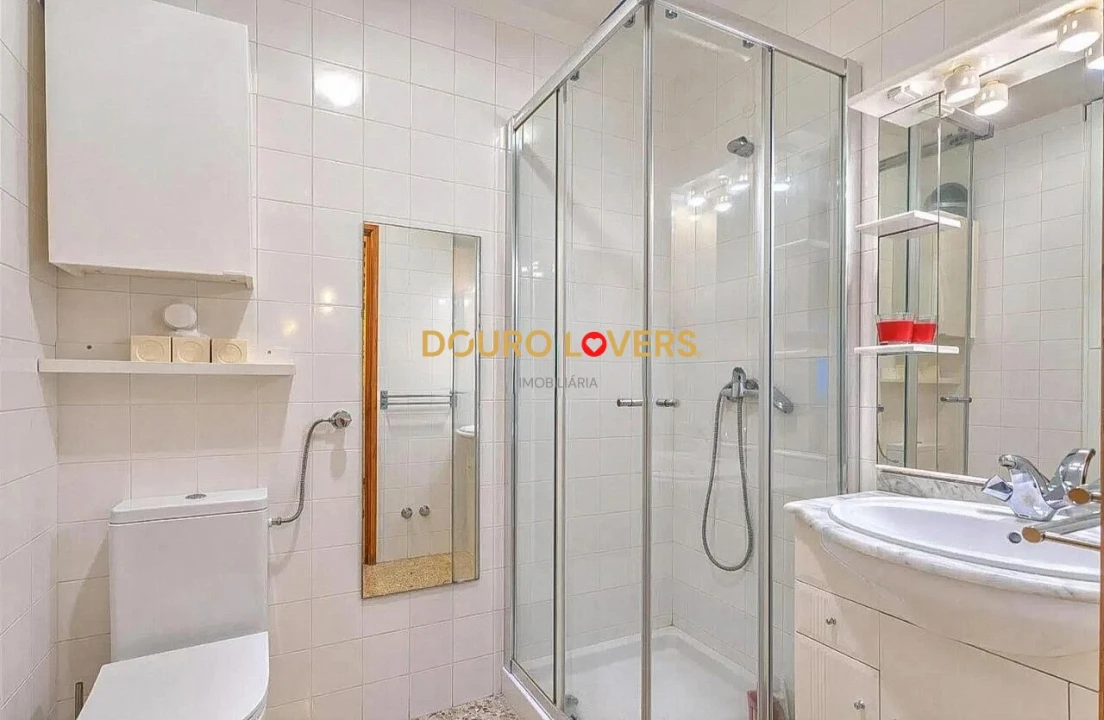 Apartamento T3 para Venda em Cidade da Maia Foto 22