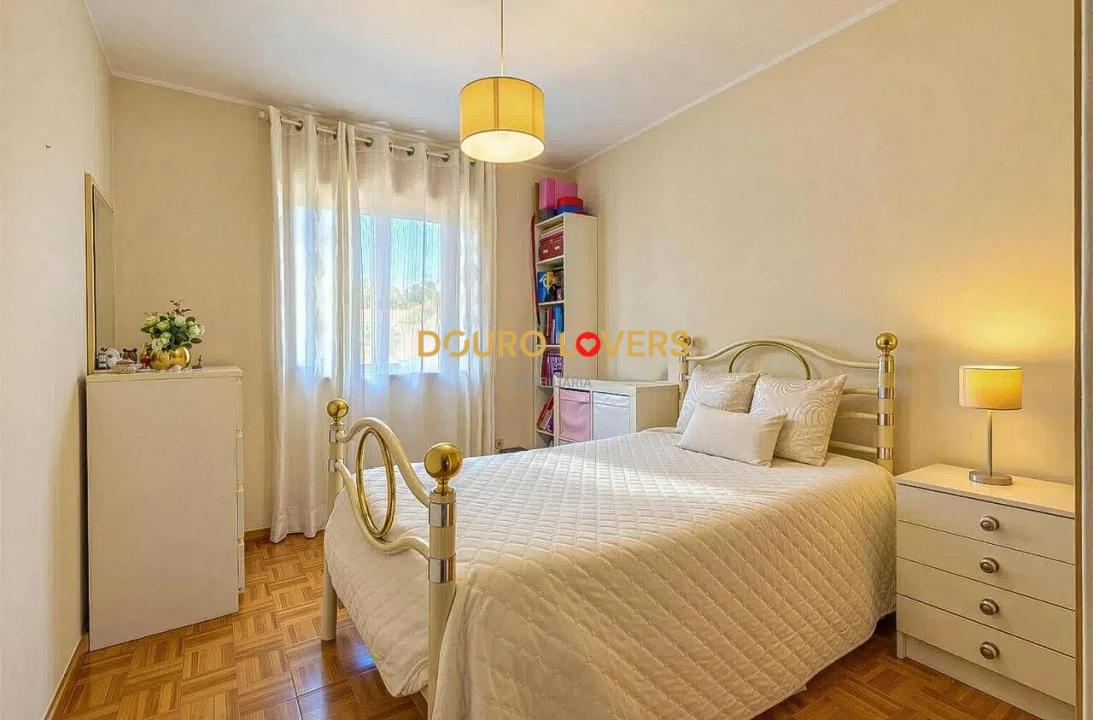 Apartamento T3 para Venda em Cidade da Maia Foto 23