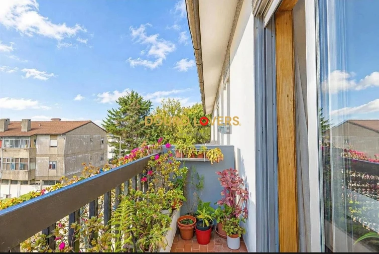 Apartamento T3 para Venda em Cidade da Maia Foto 15