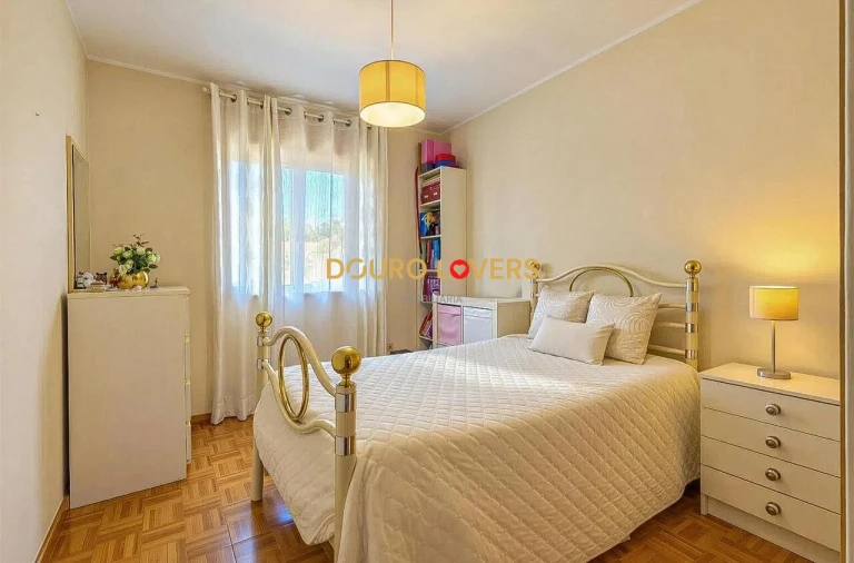 Apartamento T3 para Venda em Cidade da Maia Foto 23
