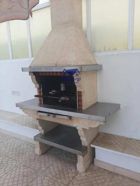 Moradia T5 para Venda em Póvoa de Varzim, Beiriz e Argivai