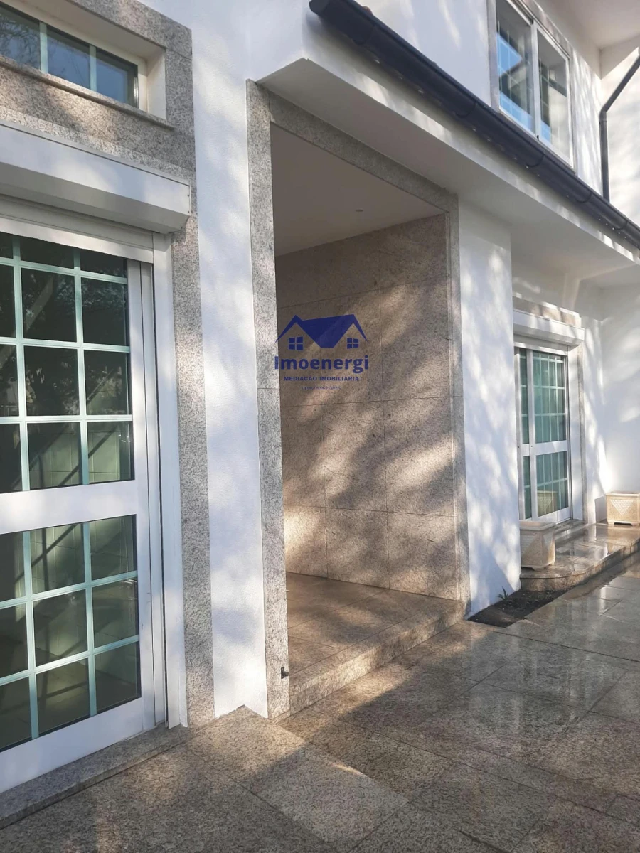 Moradia T5 para Venda em Póvoa de Varzim, Beiriz e Argivai Foto 8