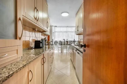 Apartamento T2 para Venda em Caldelas