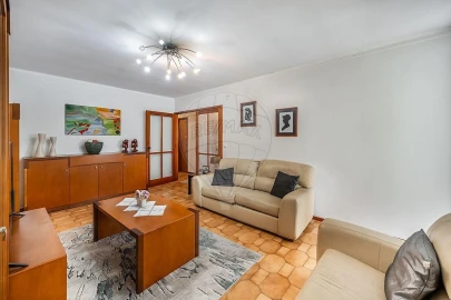 Apartamento T2 para Venda em Caldelas