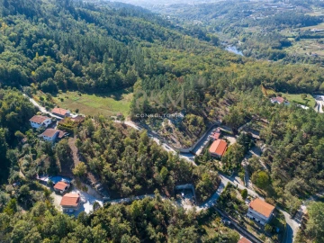 Terreno para Venda em Vila Chã do Marão