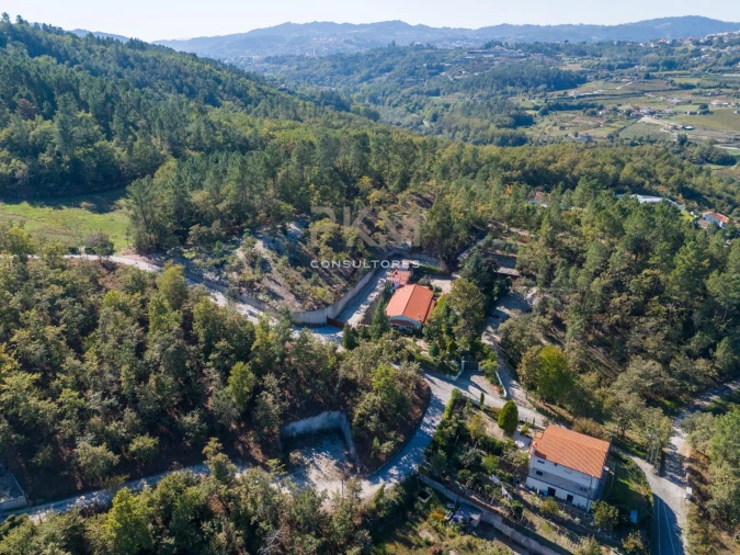 Terreno para Venda em Vila Chã do Marão Foto 2