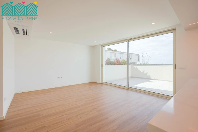 Apartamento T2 para Venda em Glória e Vera Cruz Foto 5