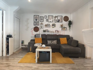 Moradia T4 para Venda em Peniche
