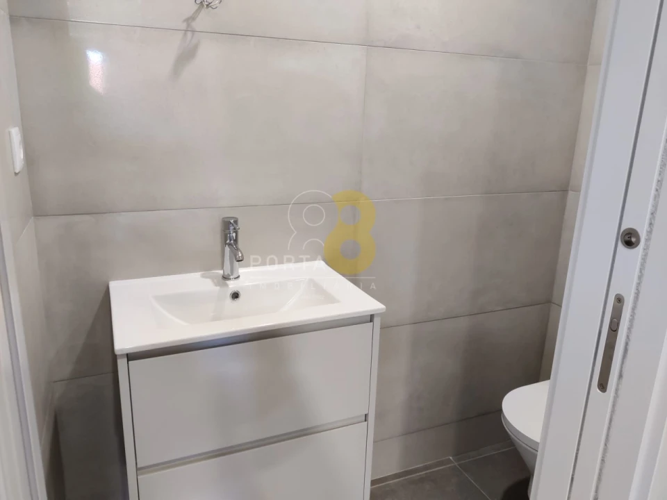 Apartamento T3 para Venda em Cedofeita, Santo Ildefonso, Sé, Miragaia, São Nicolau e Vitória Foto 10