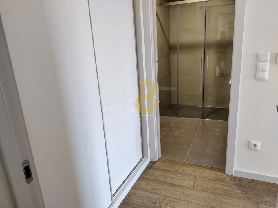 Apartamento T3 para Venda em Cedofeita, Santo Ildefonso, Sé, Miragaia, São Nicolau e Vitória Foto 13