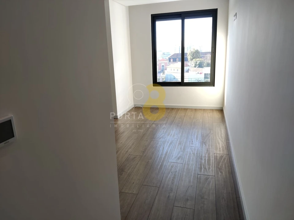 Apartamento T3 para Venda em Cedofeita, Santo Ildefonso, Sé, Miragaia, São Nicolau e Vitória Foto 19
