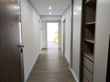 Apartamento T3 para Venda em Cedofeita, Santo Ildefonso, Sé, Miragaia, São Nicolau e Vitória
