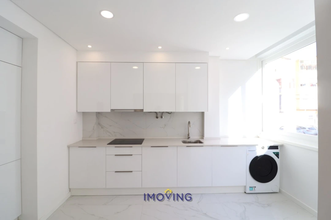 Apartamento T2 para Venda em Alto do Seixalinho, Santo André e Verderena Foto 1