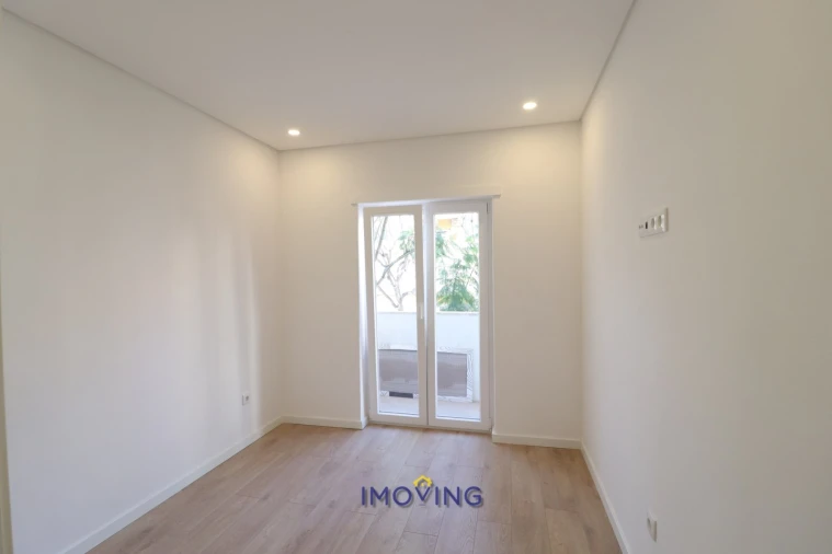 Apartamento T2 para Venda em Alto do Seixalinho, Santo André e Verderena Foto 15