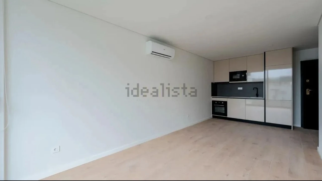Apartamento T1 para Venda em Póvoa de Varzim, Beiriz e Argivai Foto 3